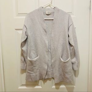 Aritzia Wilfred sweater